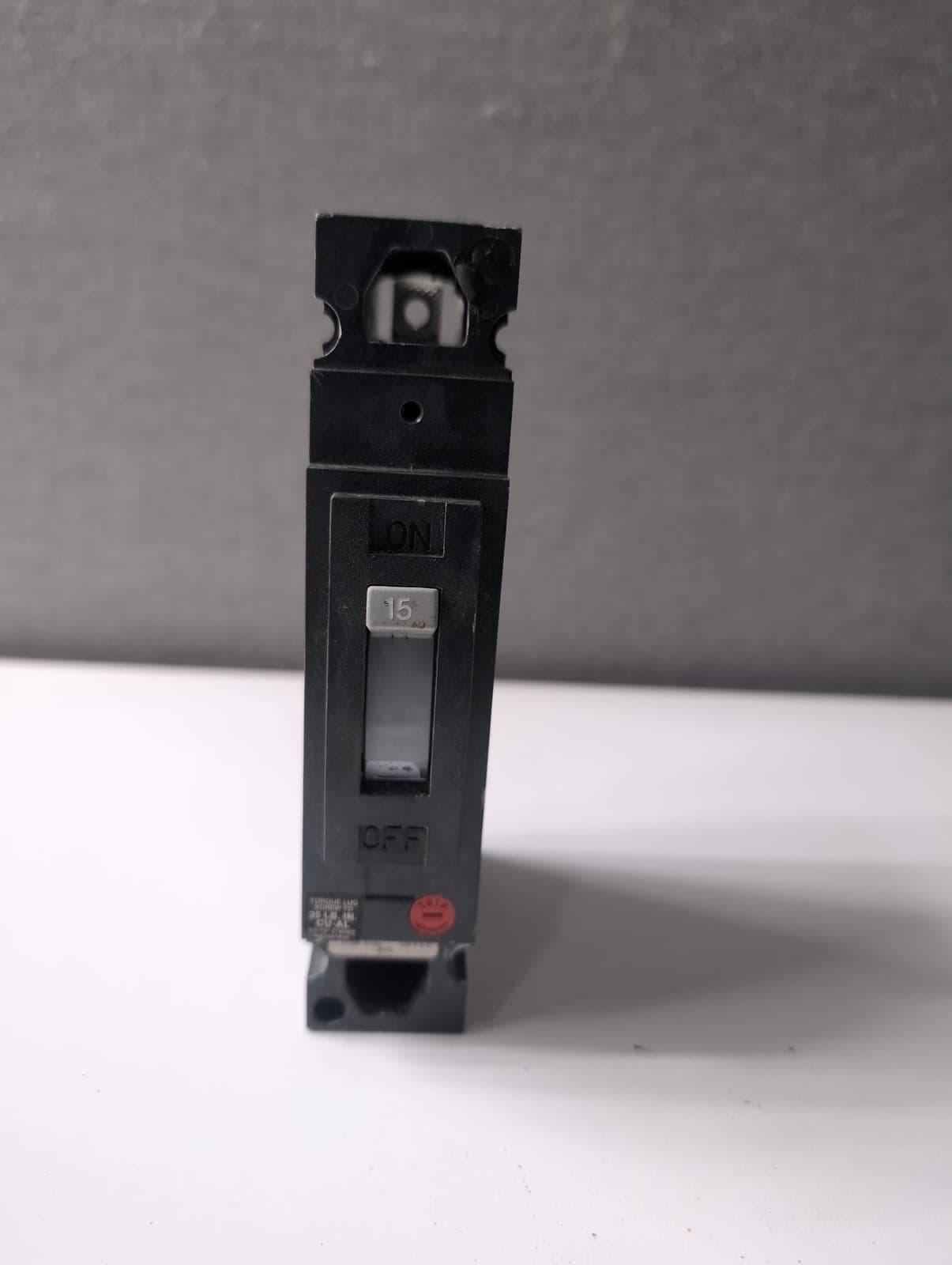 GE THED113015 Circuit Breaker — image 1 of 6