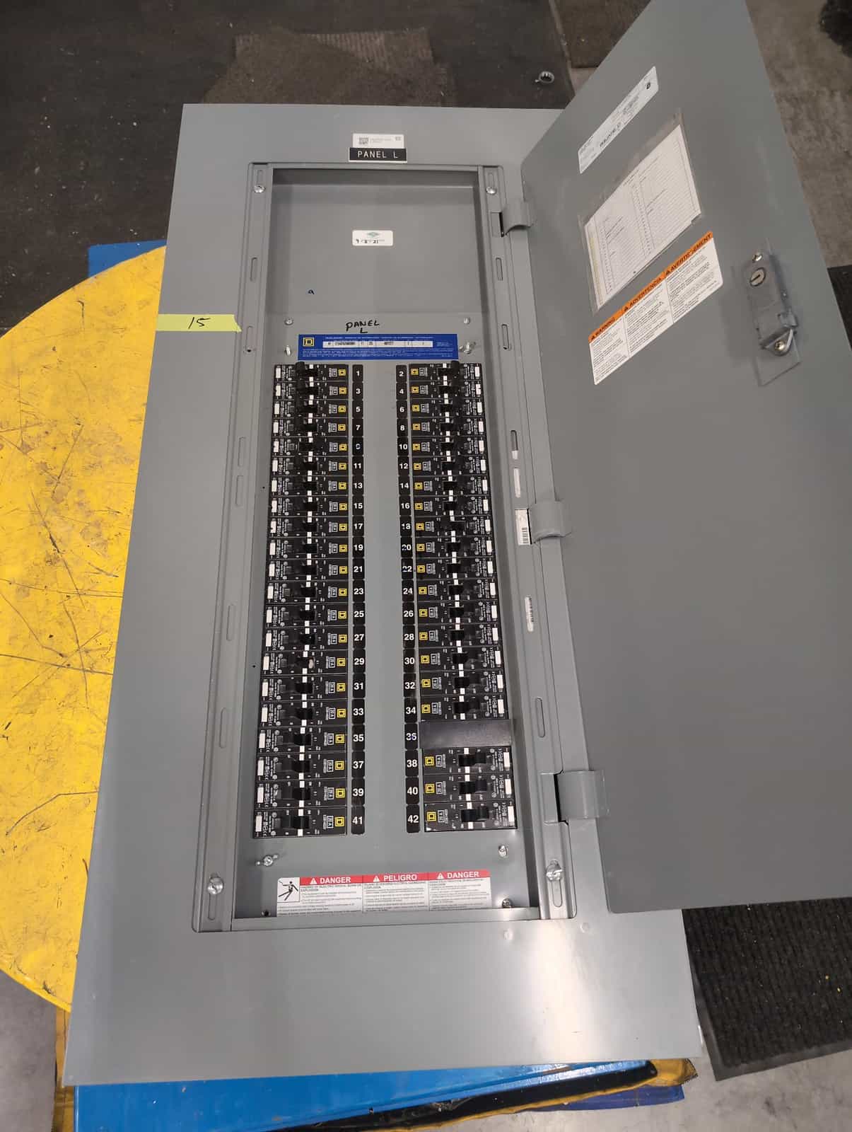 Square D NC44S NF Panelboard 225A 480/277V MLO 42 Cir NEMA 1