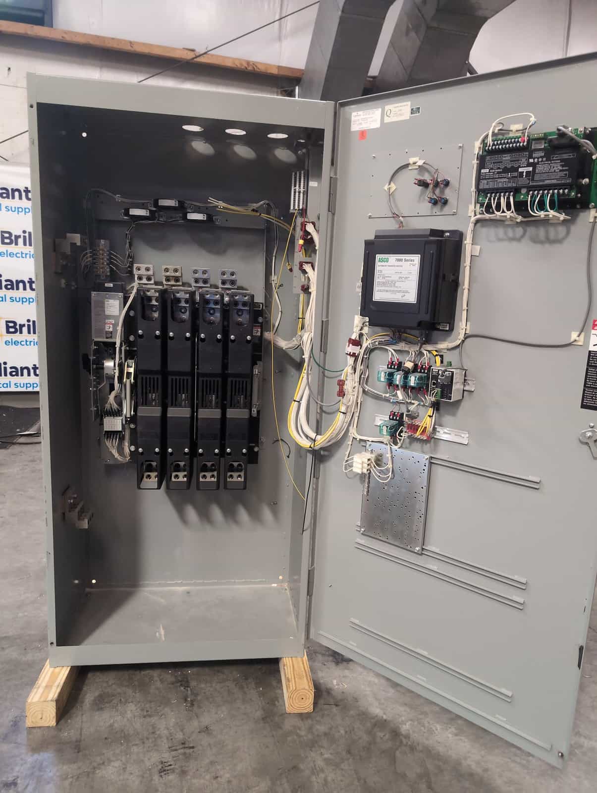 ASCO HO7-ATSB30800N5XC Automatic Transfer Switch — image 1 of 11